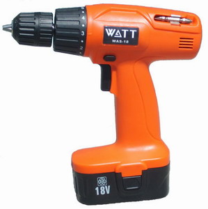 Аккумуляторная дрель-шуруповерт WATT WAS-18 (1.018.012.20) Аккумуляторная дрель-шуруповерт WATT WAS-18 (1.018.012.20)