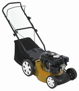 Бензиновая газонокосилка WATT WLM-425 (29.040.425.00)